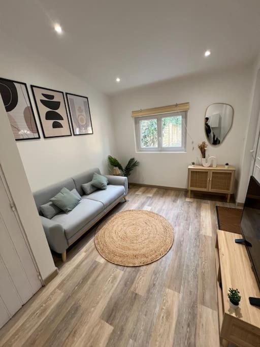 Tres Bel Appartement Neuf Avignon Extérieur photo